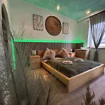 Honor - Nest Neu Renoviert Apartamento *