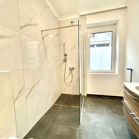 Honor - Nest Neu Renoviert Apartmán Linec