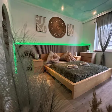 Honor - Nest Apartment *