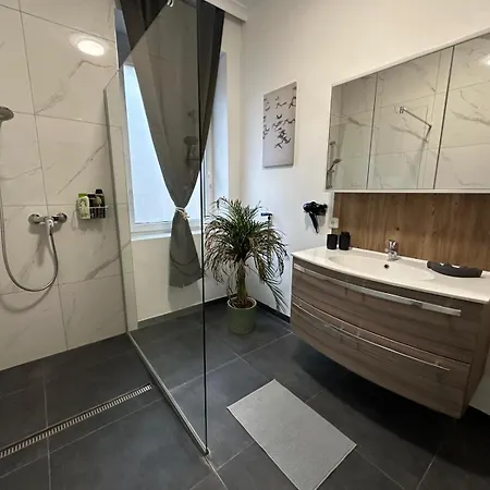 Apartman Honor - Nest Neu Renoviert